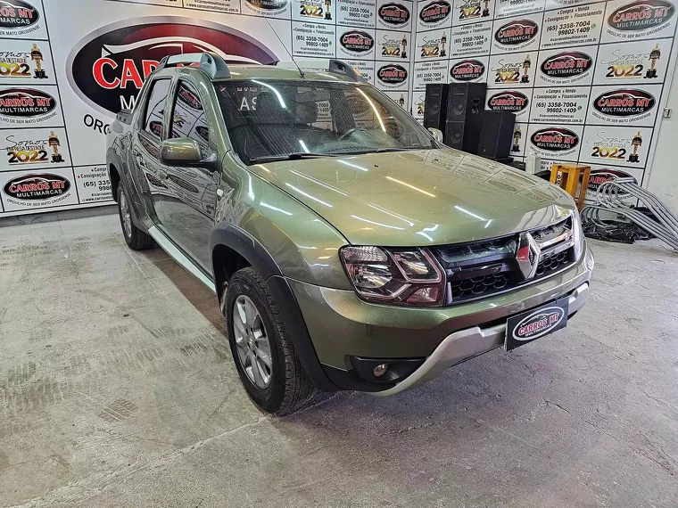 Renault Duster Oroch Verde 1