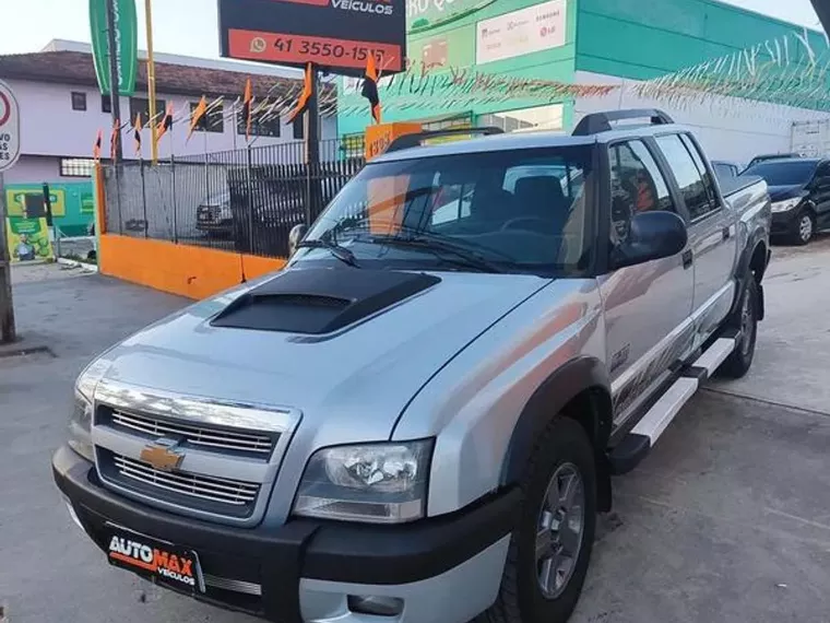 Chevrolet S10 Prata 2