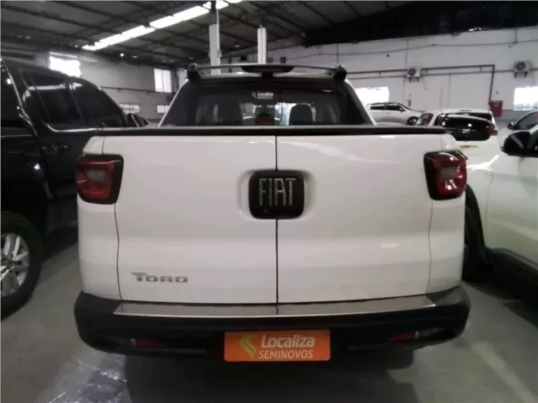 Fiat Toro Branco 8