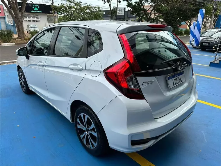 Honda FIT Branco 2