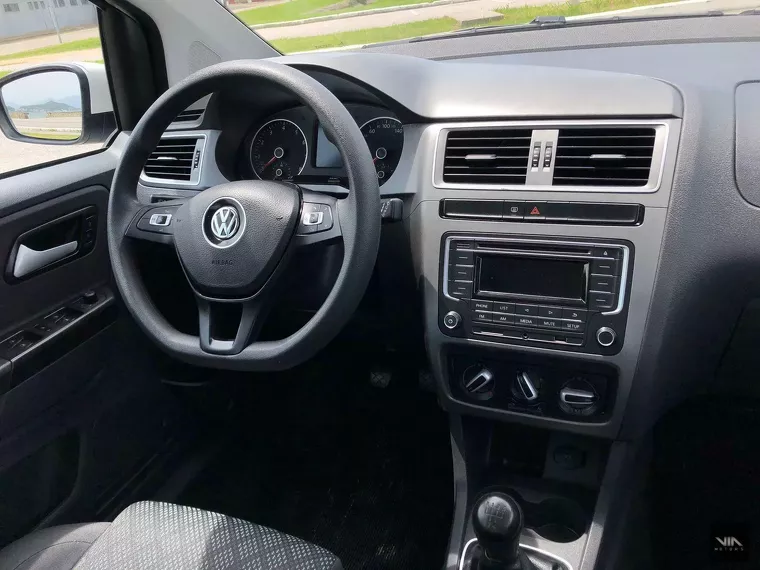 Volkswagen Fox Branco 2