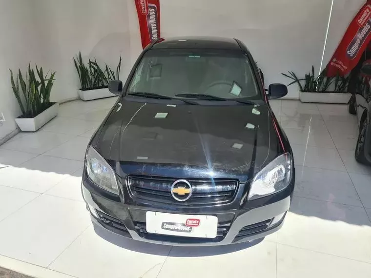 Chevrolet Prisma Preto 9