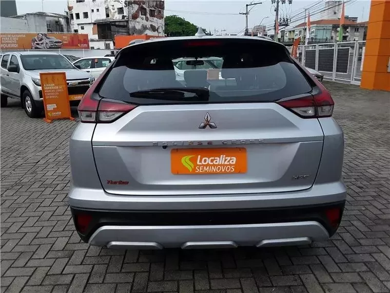 Mitsubishi Eclipse Cross Prata 7