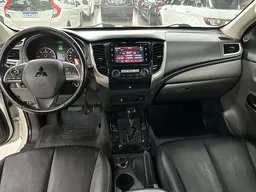 Mitsubishi L200 Triton