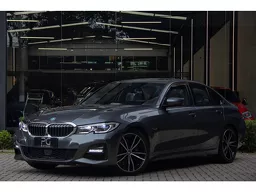 BMW 330e