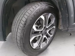 Jeep Commander