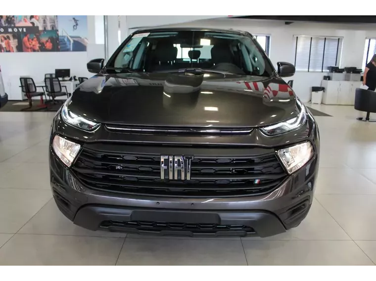 Fiat Toro Cinza 2