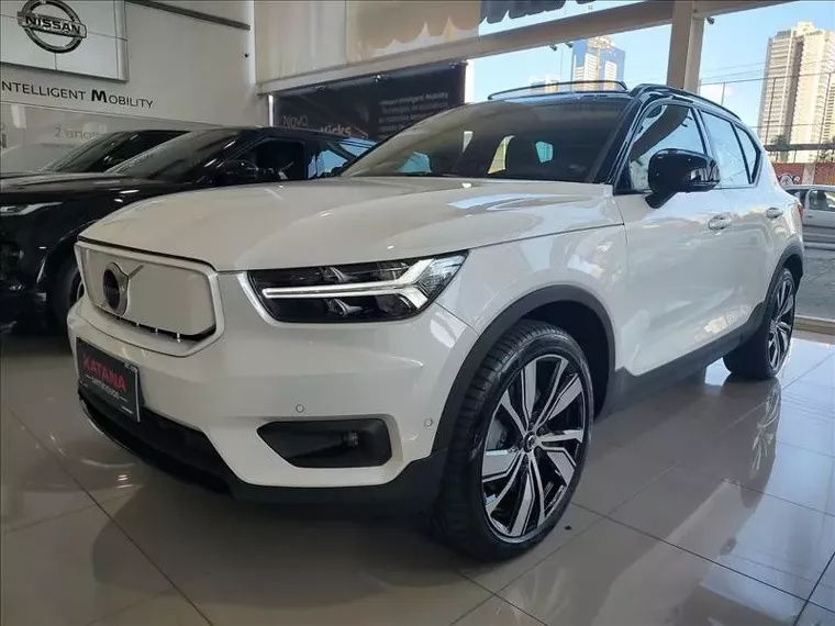 Volvo XC40 Branco 11