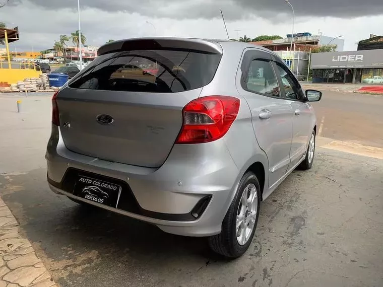 Ford KA Prata 12