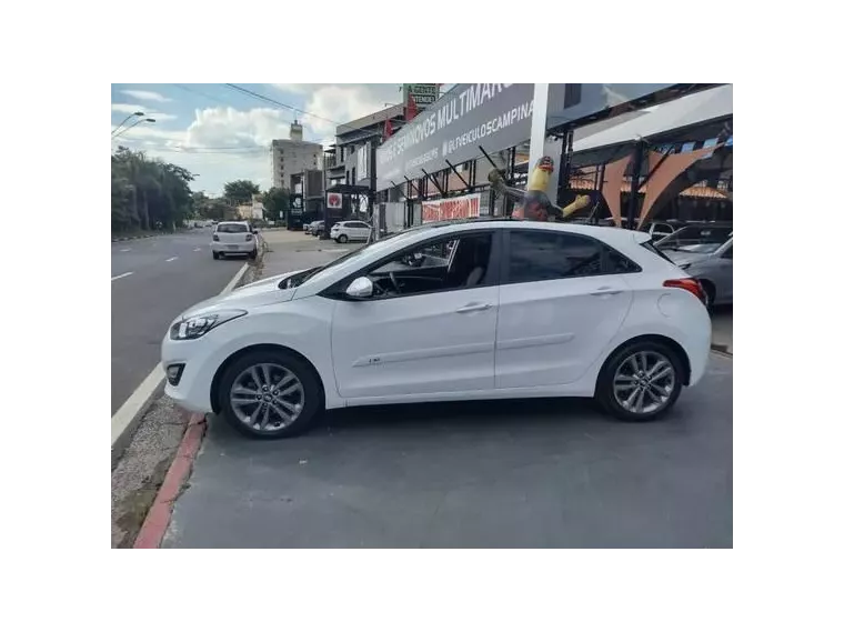 Hyundai I30 Branco 13