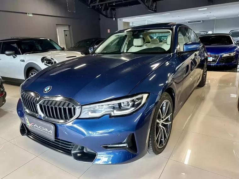 BMW 320i Azul 8