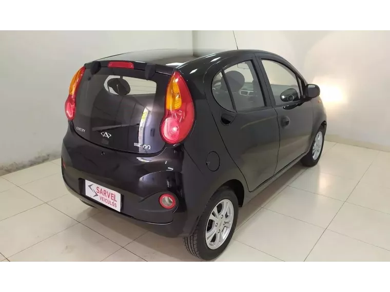 Chery QQ Preto 7