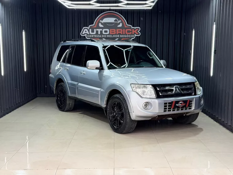 Mitsubishi Pajero 3.2 HPE 4X4 7 LUGARES 16V TURBO INTERCOOLER DIESEL 4P AUTOMÁTICO 2012