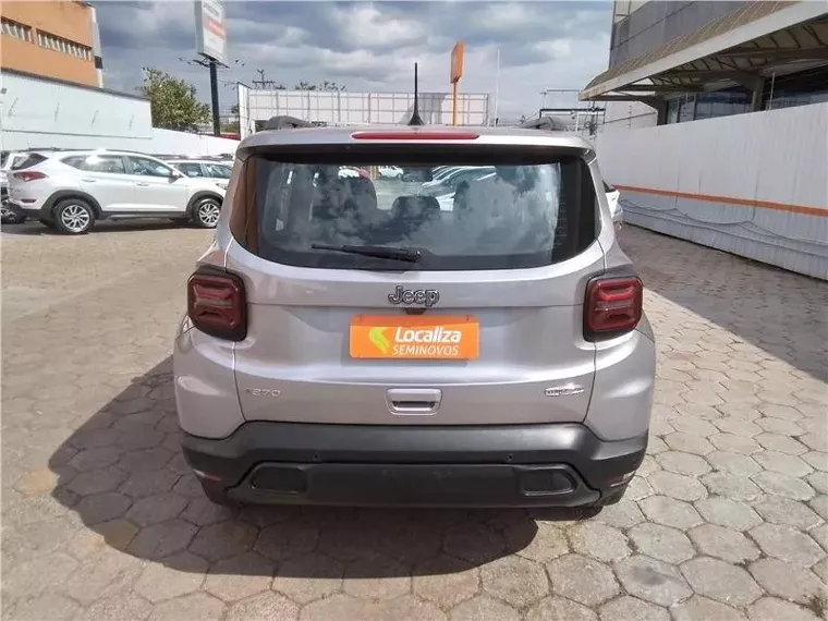 Jeep Renegade Prata 2