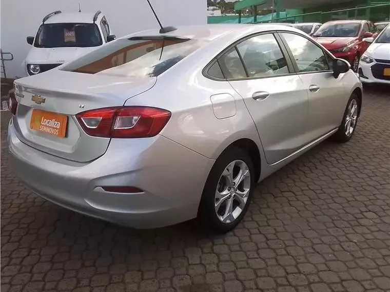 Chevrolet Cruze Prata 6