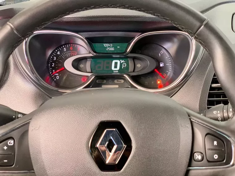 Renault Captur Prata 1