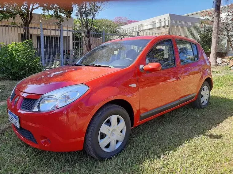 Renault Sandero Vermelho 1