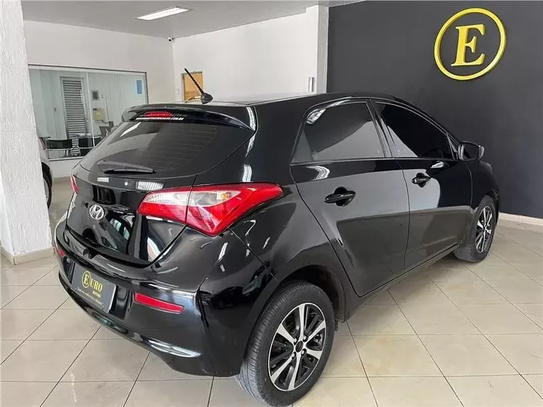 Hyundai HB20 Preto 8