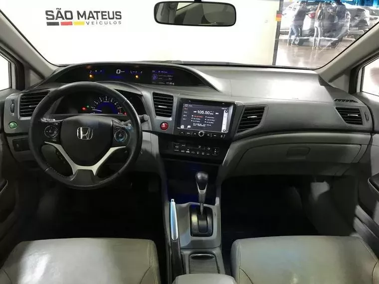 Honda Civic Branco 2