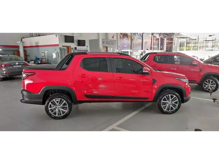 Fiat Strada Vermelho 2