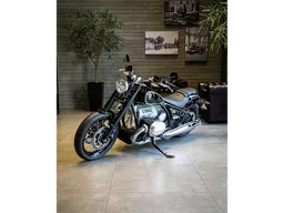 BMW R 18