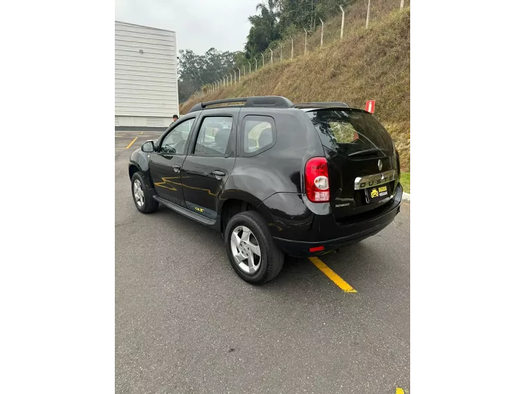 Renault Duster Preto 5