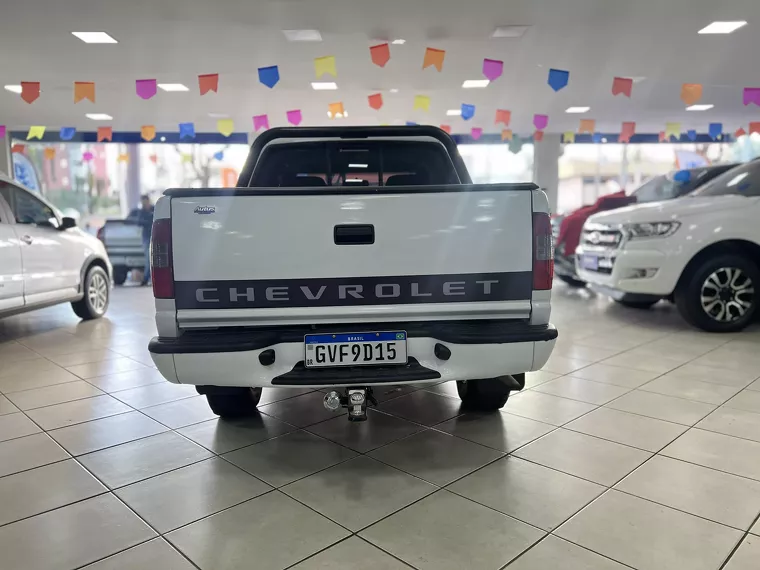 Chevrolet S10 Branco 3