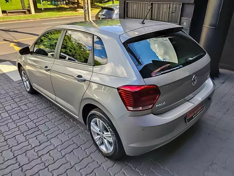 Volkswagen Polo Hatch Prata 12