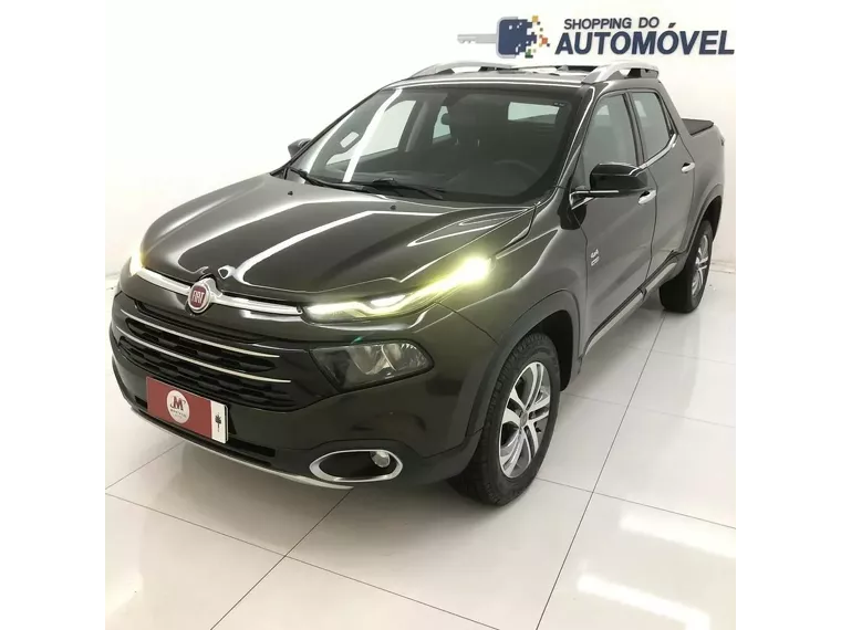 Fiat Toro Marrom 13