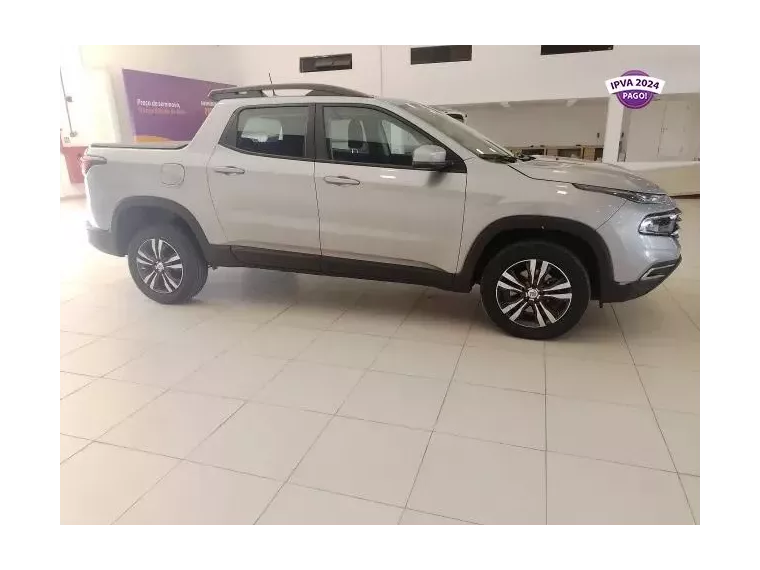 Fiat Toro Prata 1