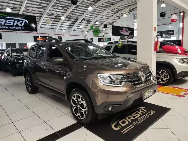 Renault Duster Marrom 14