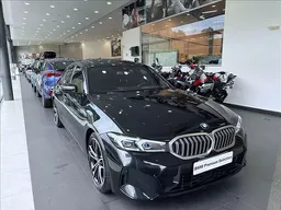 BMW 320i