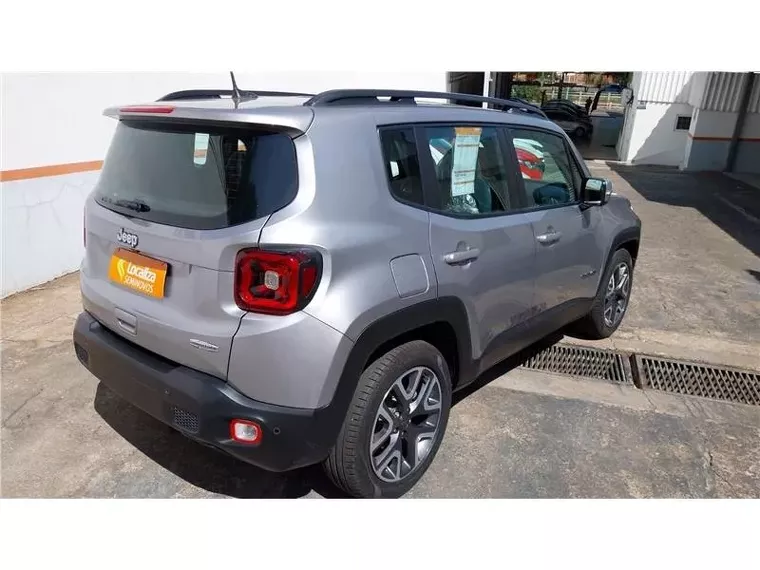 Jeep Renegade Prata 13