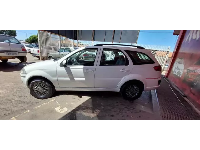 Fiat Palio Weekend Branco 11