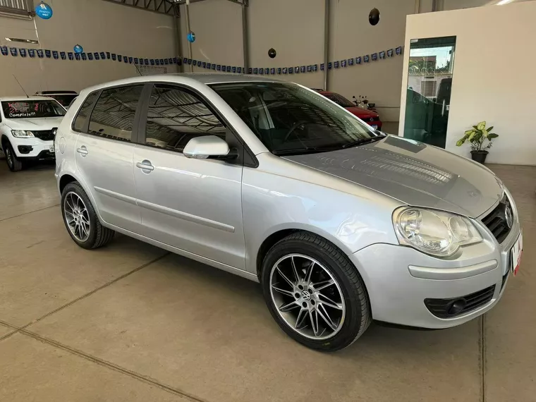 Volkswagen Polo Hatch Prata 1