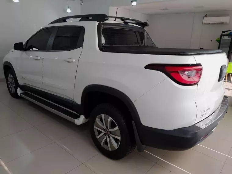 Fiat Toro Branco 20