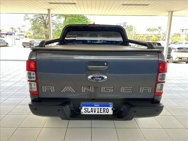 Ford Ranger Cinza 5