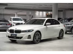 BMW 320i