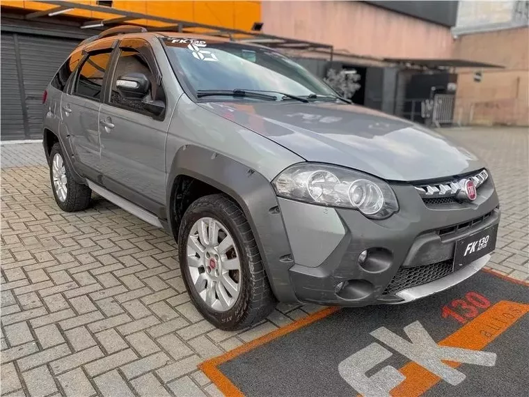 Fiat Palio Weekend Cinza 1