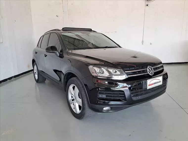 Volkswagen Touareg Preto 1