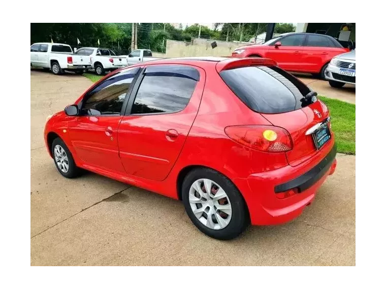 Peugeot 207 Vermelho 4