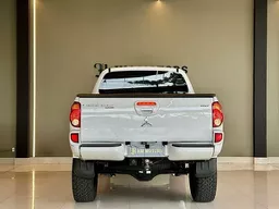 Mitsubishi L200 Triton