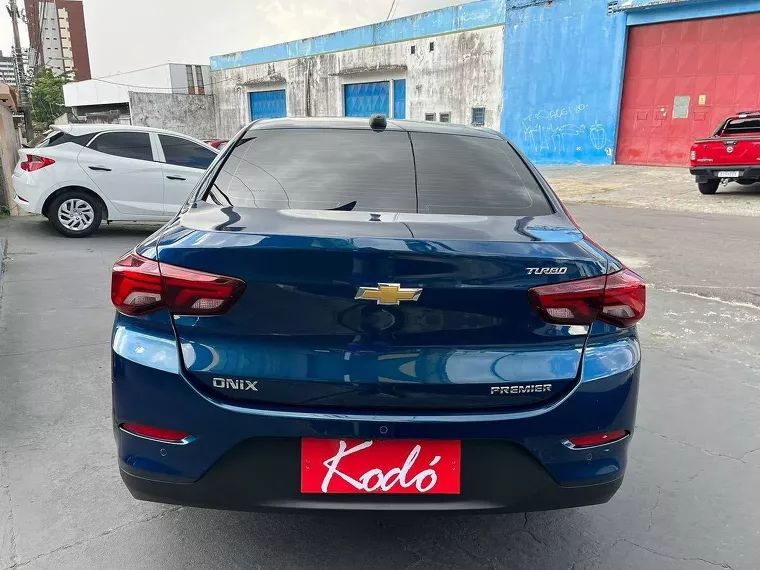 Chevrolet Onix Azul 8