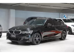 BMW 330e