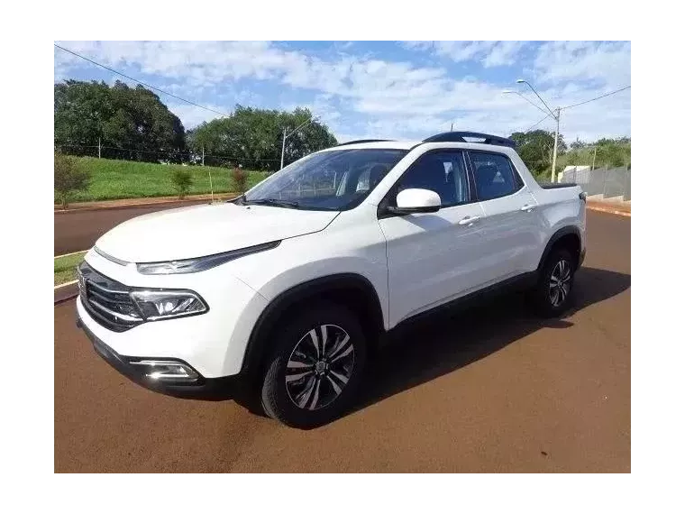 Fiat Toro Branco 6