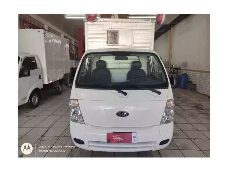 KIA Bongo Branco 1