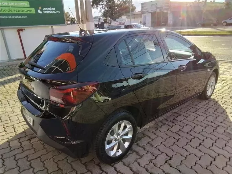 Chevrolet Onix Preto 8