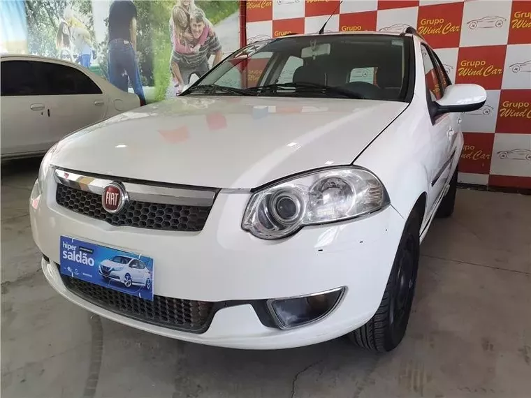 Fiat Palio Weekend Branco 6