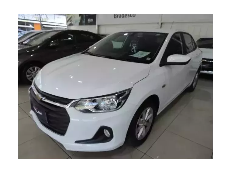 Chevrolet Onix Branco 5