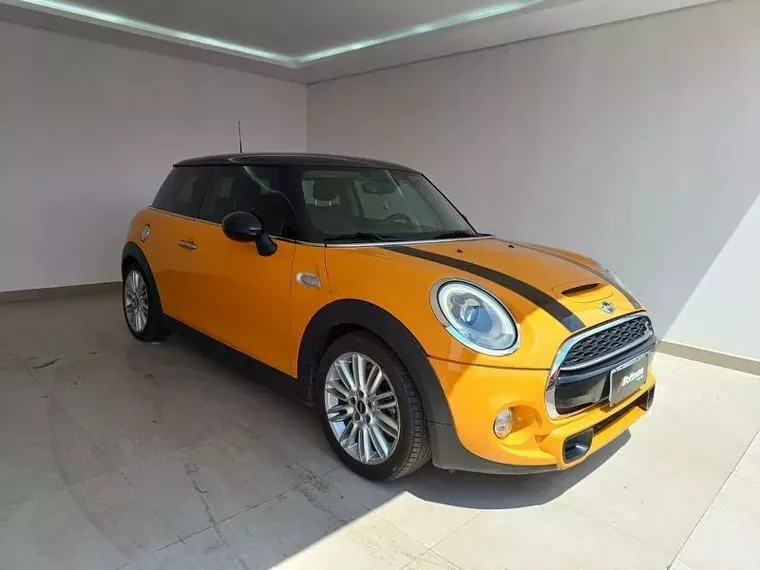 Mini Cooper Laranja 9